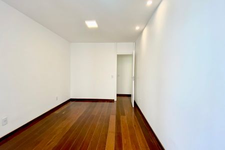 Apartamento para alugar com 140m², 3 quartos e 2 vagasQuarto 2
