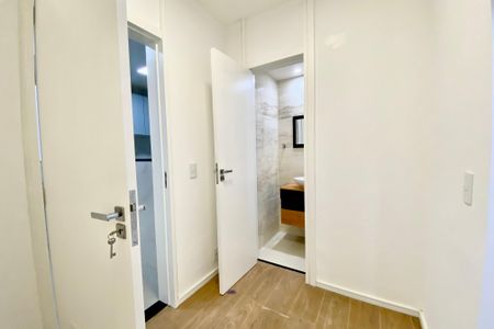 Apartamento para alugar com 140m², 3 quartos e 2 vagasQuarto de Serviço