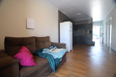 Sala de casa à venda com 3 quartos, 200m² em Harmonia, Canoas
