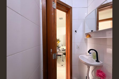Apartamento à venda com 44m², 2 quartos e 1 vagaBanheiro