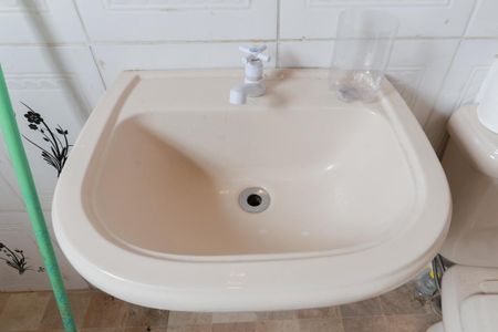 Casa à venda com 250m², 4 quartos e 2 vagas Casa à venda com 250m², 4 quartos e 2 vagasCasa 1 - Banheiro