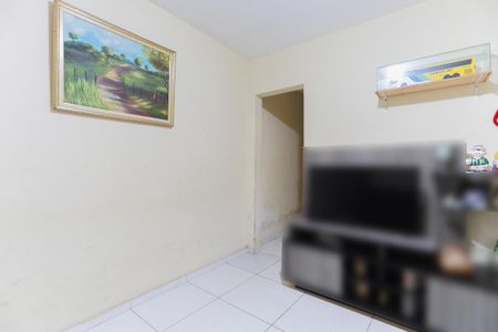 Casa à venda com 250m², 4 quartos e 2 vagas Casa à venda com 250m², 4 quartos e 2 vagasCasa 3 - Sala