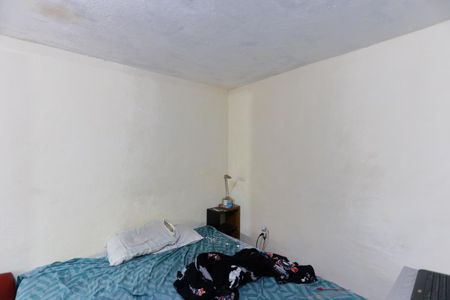 Casa à venda com 250m², 4 quartos e 2 vagas Casa à venda com 250m², 4 quartos e 2 vagasCasa 4 - Quarto