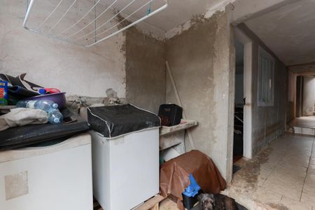 Casa à venda com 250m², 4 quartos e 2 vagas Casa à venda com 250m², 4 quartos e 2 vagasÁrea de serviço