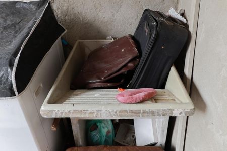 Casa à venda com 250m², 4 quartos e 2 vagas Casa à venda com 250m², 4 quartos e 2 vagasÁrea de serviço