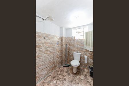 Casa à venda com 250m², 4 quartos e 2 vagas Casa à venda com 250m², 4 quartos e 2 vagasCasa 4 - Banheiro