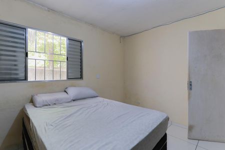 Casa à venda com 250m², 4 quartos e 2 vagas Casa à venda com 250m², 4 quartos e 2 vagasCasa 3 - Quarto