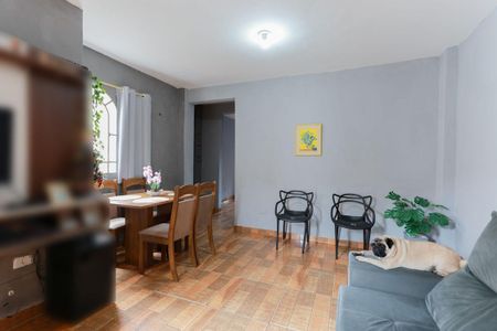 Casa à venda com 250m², 4 quartos e 2 vagas Casa à venda com 250m², 4 quartos e 2 vagasCasa 2 - Sala