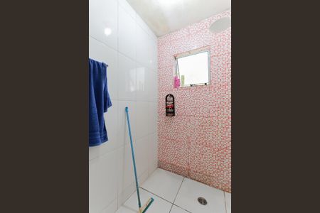 Casa à venda com 250m², 4 quartos e 2 vagas Casa à venda com 250m², 4 quartos e 2 vagasCasa 3 - Banheiro