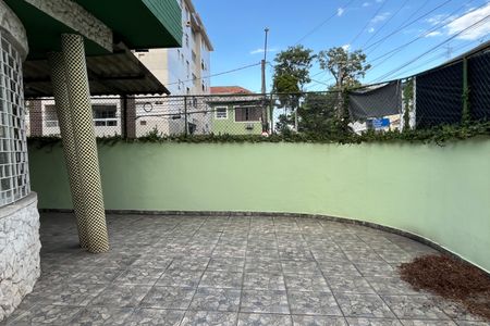 Casa para alugar com 290m², 5 quartos e 2 vagasQuintal