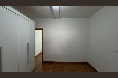 Casa para alugar com 2 quartos, 70m² em Jardim Marek, Santo André