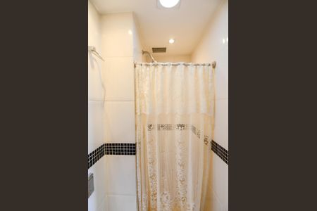 Apartamento à venda com 100m², 3 quartos e 1 vagaBanheiro da Suíte