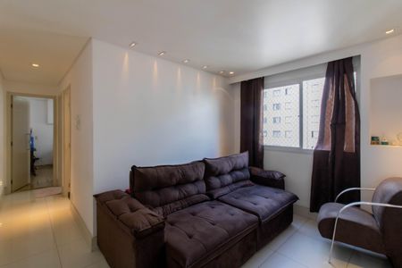 Sala de apartamento à venda com 2 quartos, 47m² em Jardim Cocaia, Guarulhos