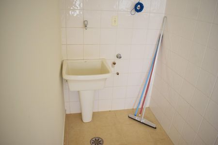 Apartamento para alugar com 70m², 1 quarto e 1 vagaÁrea de Serviço