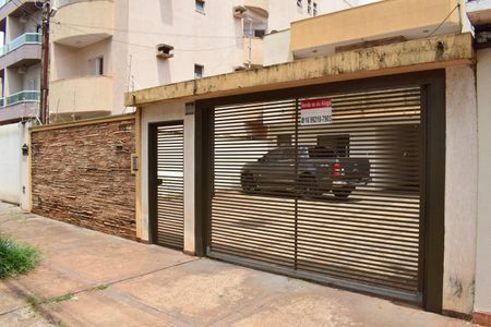 Fachada e portaria de apartamento para alugar com 1 quarto, 70m² em Jardim Iraja, Ribeirão Preto