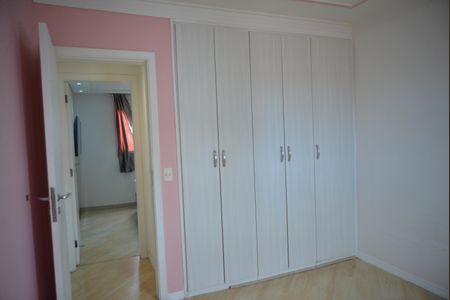 Apartamento para alugar com 90m², 3 quartos e 2 vagasQuarto 2