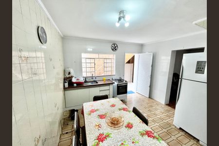 Casa à venda com 100m², 2 quartos e sem vagaCozinha