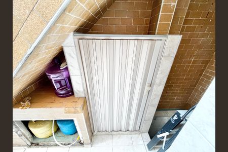 Casa à venda com 100m², 2 quartos e sem vagaDespensa