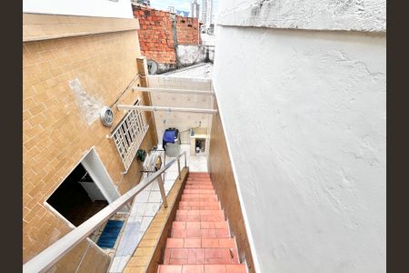 Casa à venda com 100m², 2 quartos e sem vagaEscada