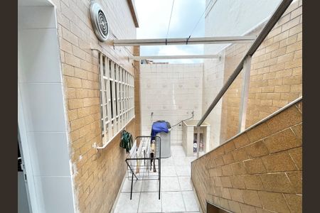 Casa à venda com 100m², 2 quartos e sem vagaLavanderia