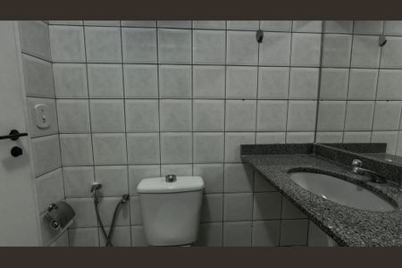 Apartamento à venda com 86m², 3 quartos e 2 vagasBanheiro da Suíte 