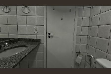 Apartamento à venda com 86m², 3 quartos e 2 vagasBanheiro Social 