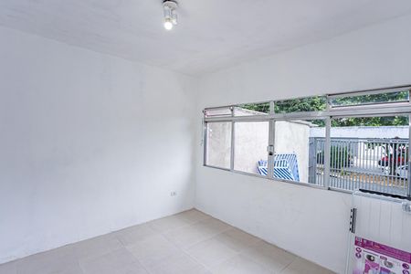 Sala de casa para alugar com 2 quartos, 61m² em Parque Pan Americano, São Paulo