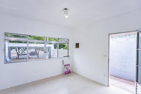 Sala de casa para alugar com 2 quartos, 61m² em Parque Pan Americano, São Paulo