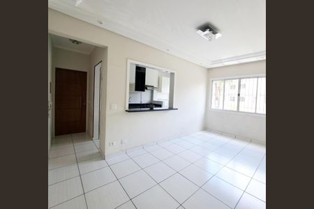 Sala de apartamento para alugar com 2 quartos, 54m² em Jardim Marieta, Osasco