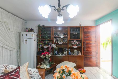 Sala de casa à venda com 2 quartos, 125m² em Vila Ivone, São Paulo