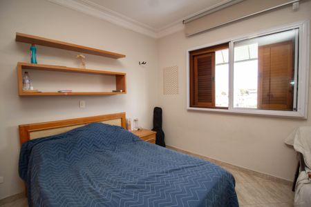 Casa para alugar com 180m², 5 quartos e 4 vagas Casa para alugar com 180m², 5 quartos e 4 vagasQuarto 2 - Suíte 1