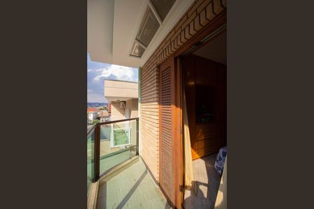 Casa para alugar com 180m², 5 quartos e 4 vagas Casa para alugar com 180m², 5 quartos e 4 vagasVaranda Quarto 4