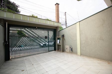 Casa para alugar com 180m², 5 quartos e 4 vagas Casa para alugar com 180m², 5 quartos e 4 vagasGaragem