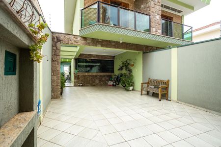 Casa para alugar com 180m², 5 quartos e 4 vagas