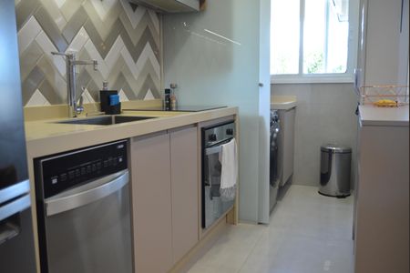 Apartamento à venda com 75m², 3 quartos e 2 vagasCozinha