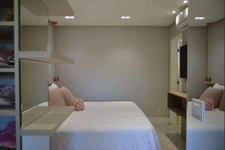 Apartamento à venda com 75m², 3 quartos e 2 vagasQuarto Suíte