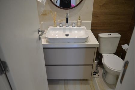 Apartamento à venda com 75m², 3 quartos e 2 vagasBanheiro Social