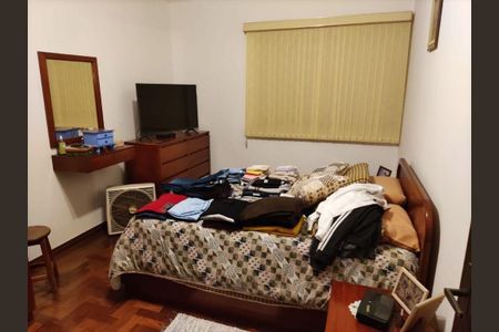 Casa à venda com 3 quartos, 180m² em Bosque da Saúde, São Paulo