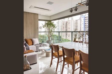 Apartamento à venda com 2 quartos, 95m² em Vila Olímpia, São Paulo