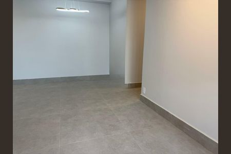 Apartamento à venda com 2 quartos, 75m² em Quarta Parada, São Paulo