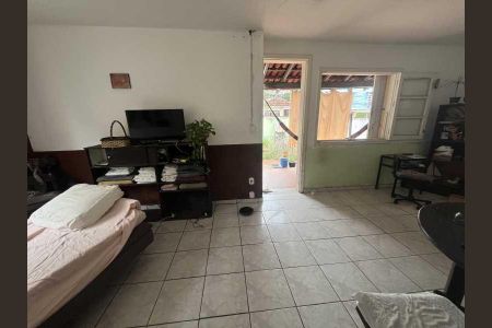 Casa à venda com 4 quartos, 288m² em Jardim Guanabara, Rio de Janeiro