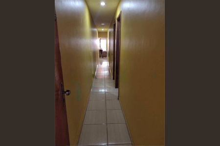 Casa à venda com 4 quartos, 200m² em Jardim Maria Luiza, São Paulo