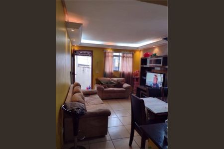 Casa à venda com 4 quartos, 200m² em Jardim Maria Luiza, São Paulo