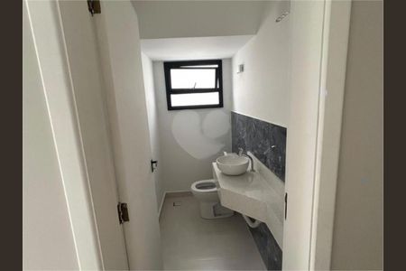 Casa à venda com 3 quartos, 150m² em Vila Yara, Osasco
