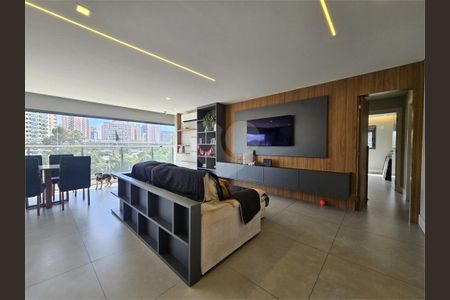 Apartamento à venda com 3 quartos, 143m² em Campo Belo, São Paulo