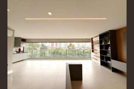 Apartamento para alugar com 143m², 3 quartos e 2 vagas Apartamento para alugar com 143m², 3 quartos e 2 vagasSala