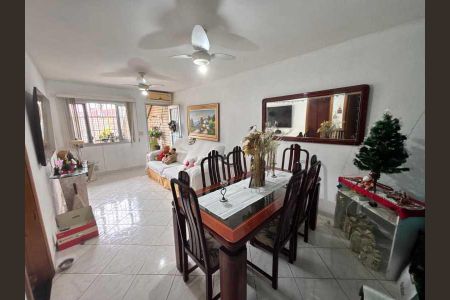 Casa à venda com 2 quartos, 202m² em Encantado, Rio de Janeiro