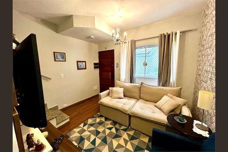 Casa à venda com 2 quartos, 58m² em Vila Carrão, São Paulo