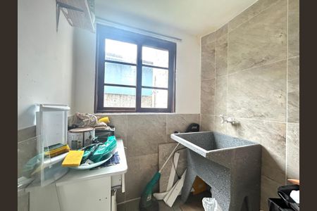 Casa para alugar com 180m², 2 quartos e 1 vagaÁrea de Serviço