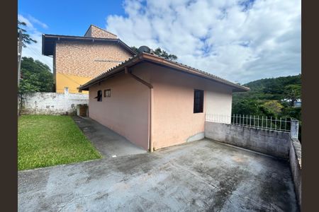 Casa para alugar com 180m², 2 quartos e 1 vagaGaragem 